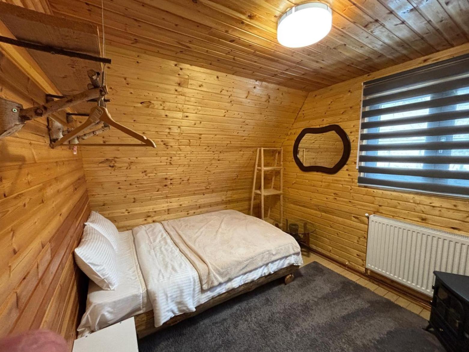 Lodge Lupul Din Apuseni